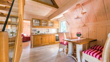 Apartment | Private kitchen | Electric kettle, highchair
