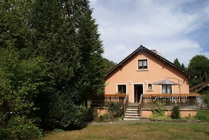 House | Exterior - Forest Retreat in Vosges (Hanviller)