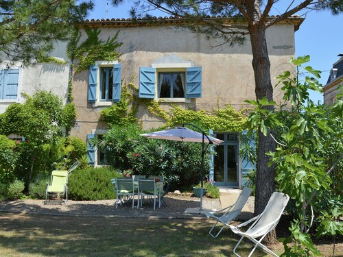Beautiful Villa With Swimming Pool in Cazouls-les-beziers