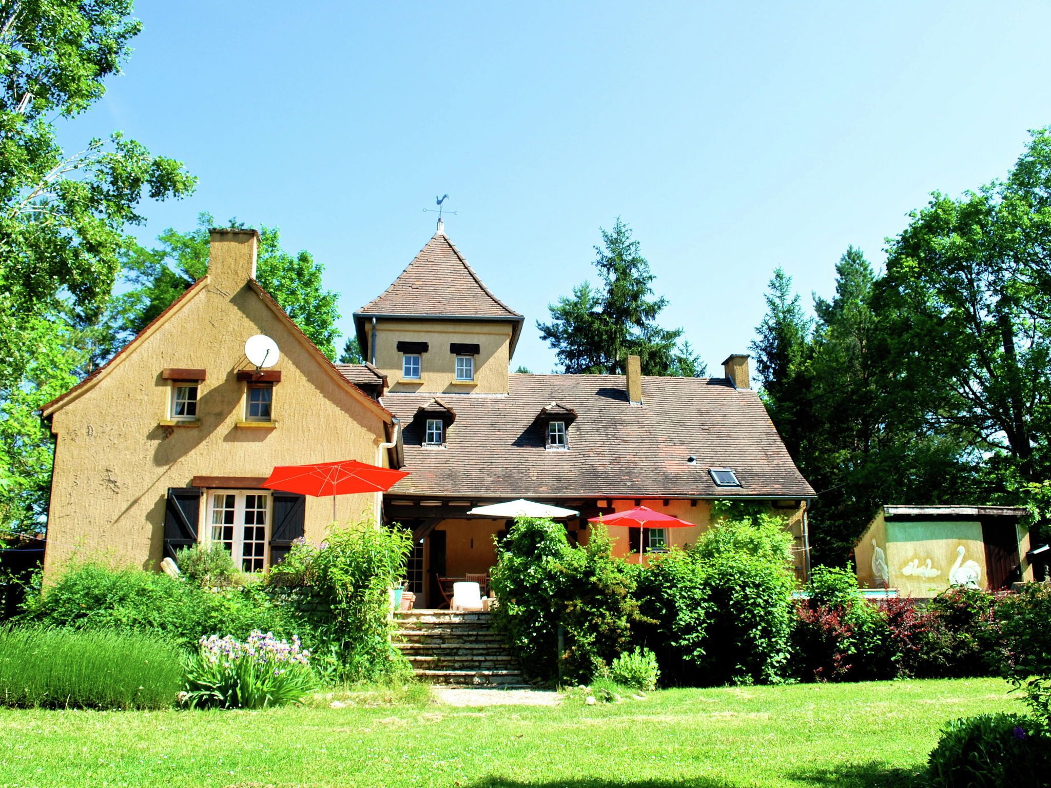 Villa | Exterior
