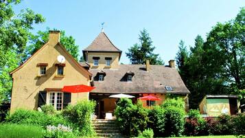 Villa | Exterior