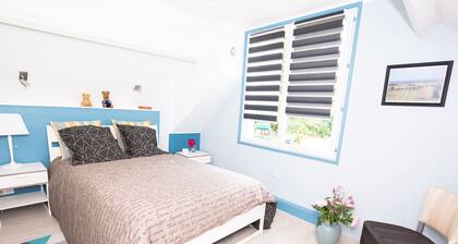 Sea View Stay in Quineville