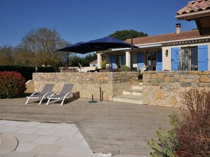 Unclassified image, 2 of 33, button - Luxury Villa: With air Conditioning Heatable Pool at the Highest Point of the Village of Malviès (Malviès)