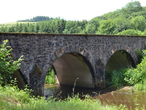 Exterior - Beautiful Holiday Home in Chissey-en-morvan Near Forest (Chissey-en-Morvan)