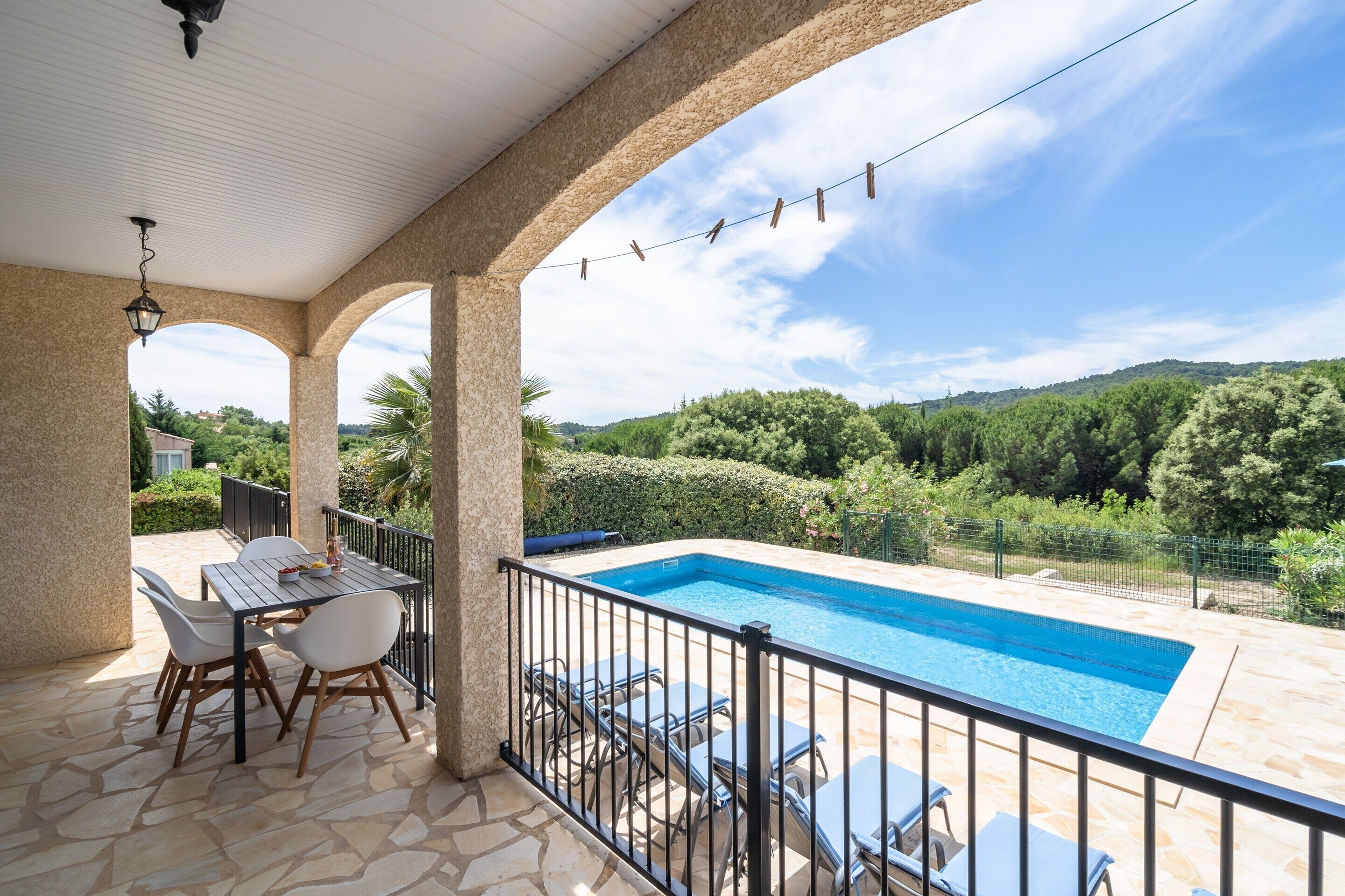 Villa | Balcony