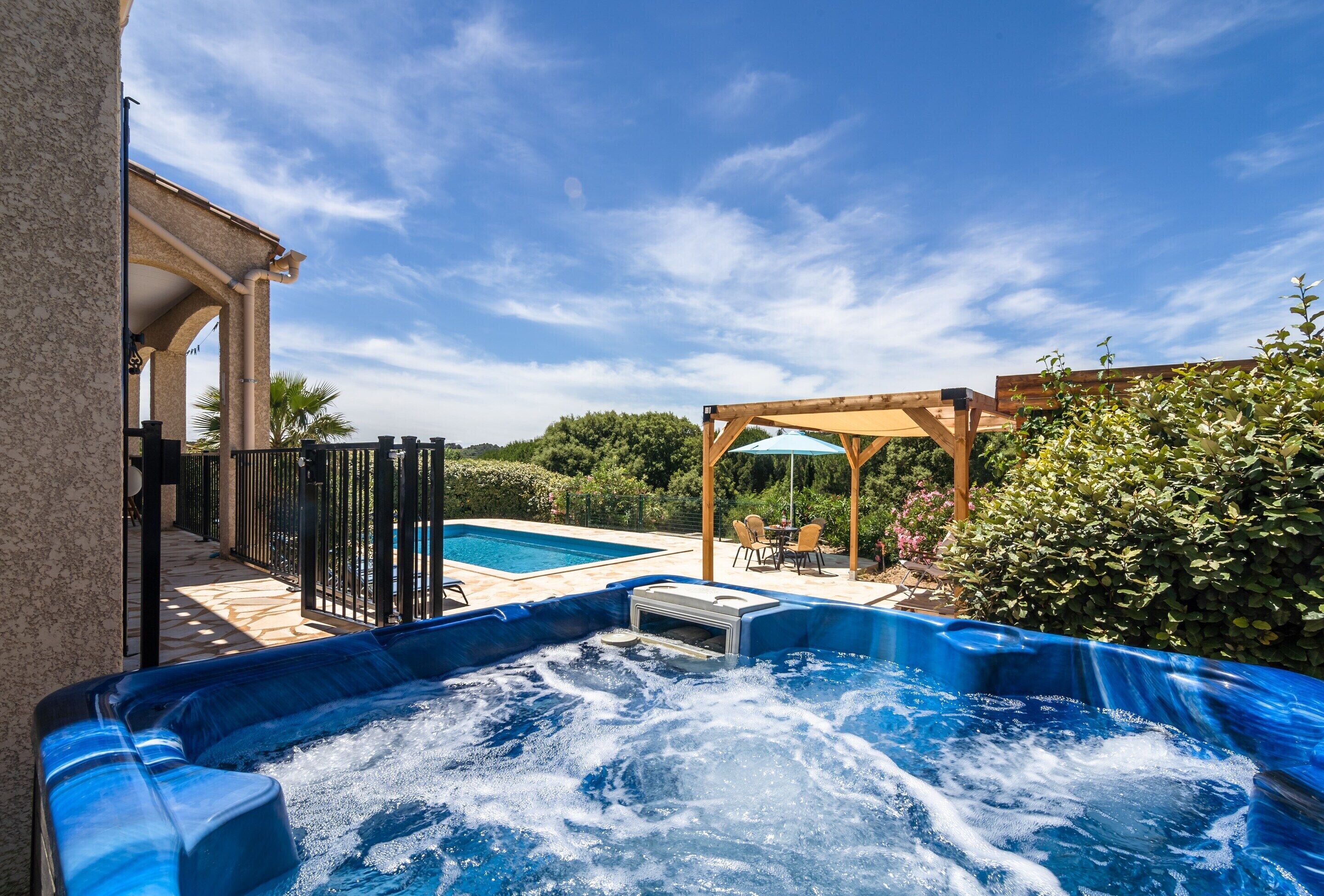 Villa | Pool | Indoor pool, outdoor pool