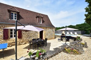Exterior - Timeless Charm in Perigord (Saint-Leon-sur-Vezere)