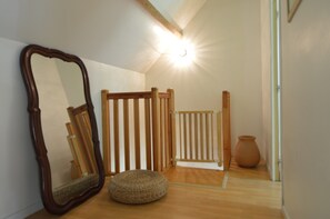 Cottage | Interior - Cottage in Wierre-effroy Near Forest (Wierre-Effroy)