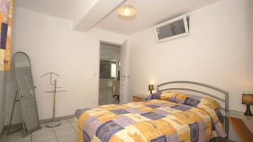 2 bedrooms, individually furnished