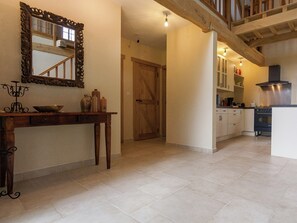 House | Reception - Beautifully Located Country House With Heated Pool (Auriac)