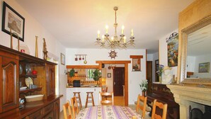 Unclassified image, 4 of 34, button - Attractive Holiday Home in Uchaux France With Private Pool (Uchaux)