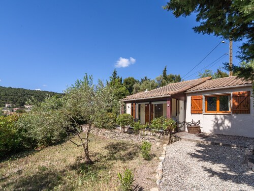 Majestic Villa in Montbrun With Private Heated Pool