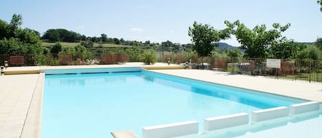 House | Pool