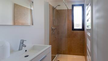 Vila | Kamar mandi