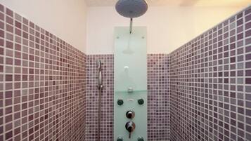House | Bathroom | Bathtub