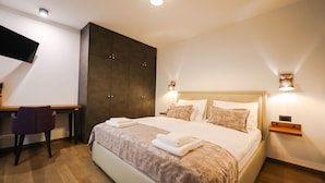 Villa - Splendid Villa in Poljica Brig With Private Pool (Nin)