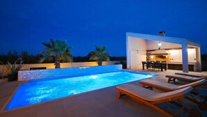 Pool - Splendid Villa in Poljica Brig With Private Pool (Nin)