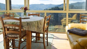 Dining - Detached Holiday Home in a Beautiful Location, With Breathtaking View (Accons)