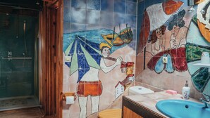 House | Bathroom | Bathtub - Detached Holiday Home in a Beautiful Location, With Breathtaking View (Accons)