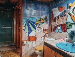 Rumah | Kamar mandi | Bathtub