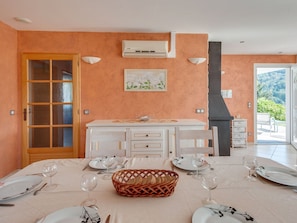 Dining - Beautiful, Modern Chalet Near to La Bresse (Le Menil)