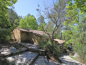Exterior - Beautiful Holiday Home in Barjols With Swimming Pool (Barjols)