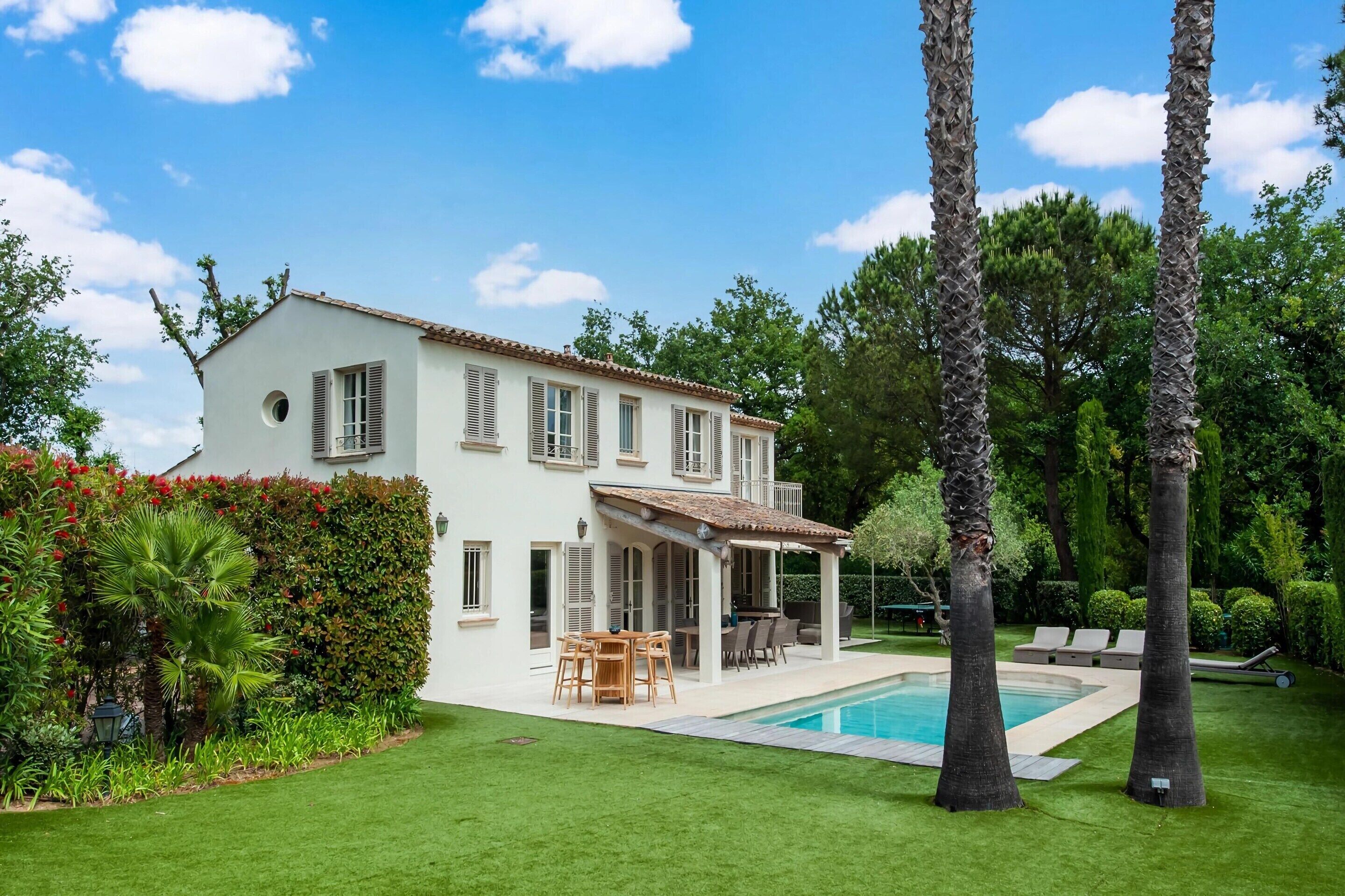 Villa | Exterior