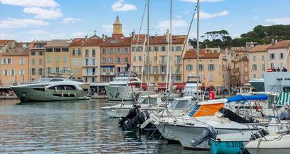 Villa in Gassin Near Saint Tropez Beaches