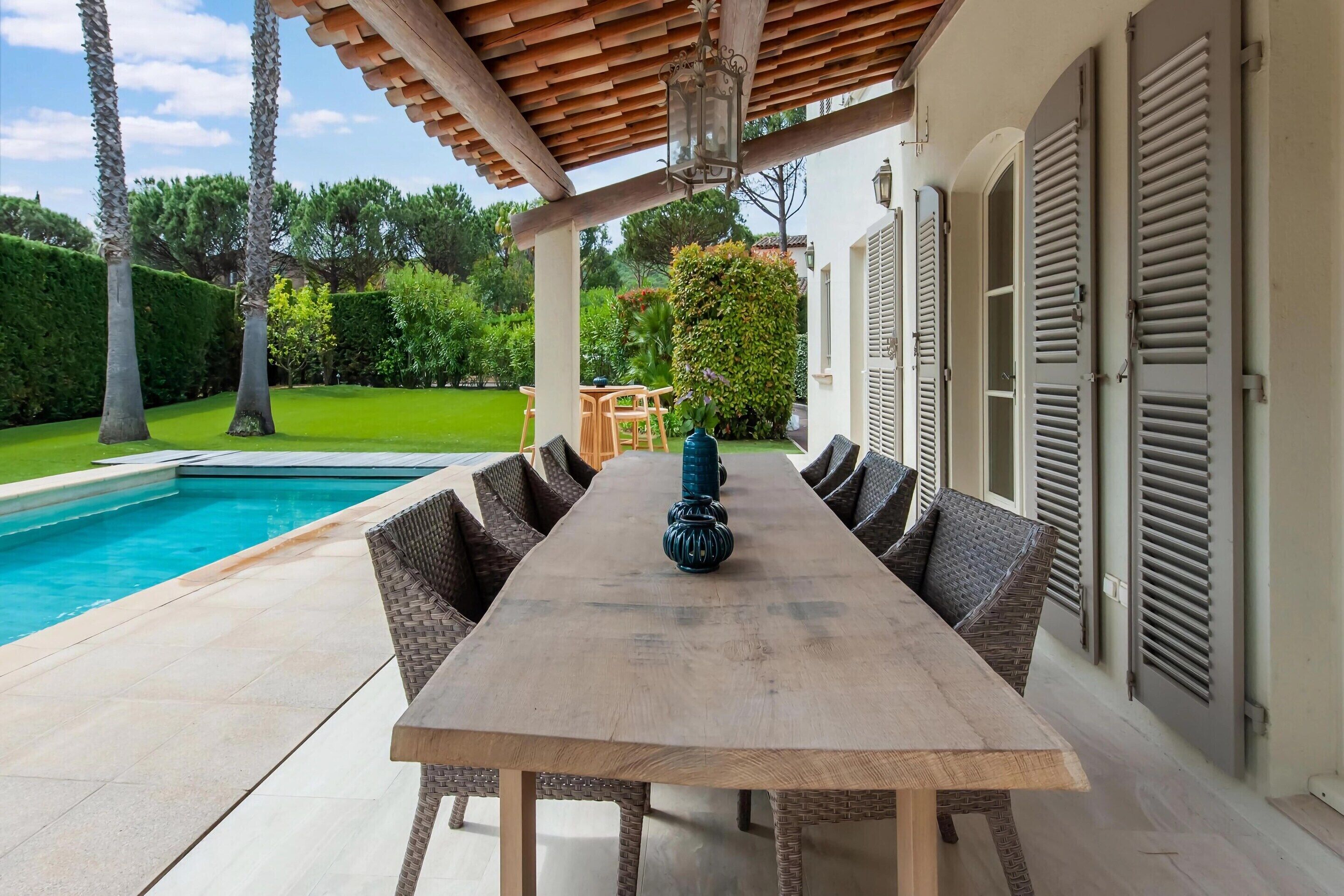 Villa | Balcony