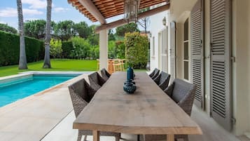 Villa | Balcony