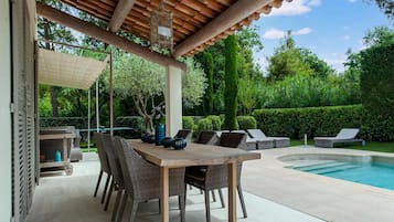 Vila | Balkon