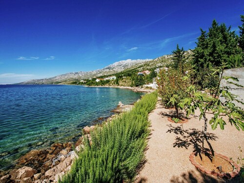 Modern Apartment in Starigrad Paklenica