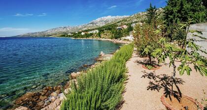 Modern Apartment in Starigrad Paklenica