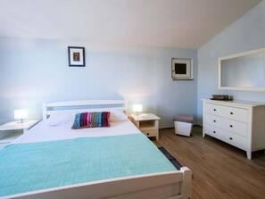 Apartment | 2 Schlafzimmer, individuell eingerichtet, Bettwäsche