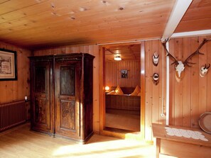 Spa - Spacious Mansion in Wald am Arlberg With Private Garden (Dalaas)