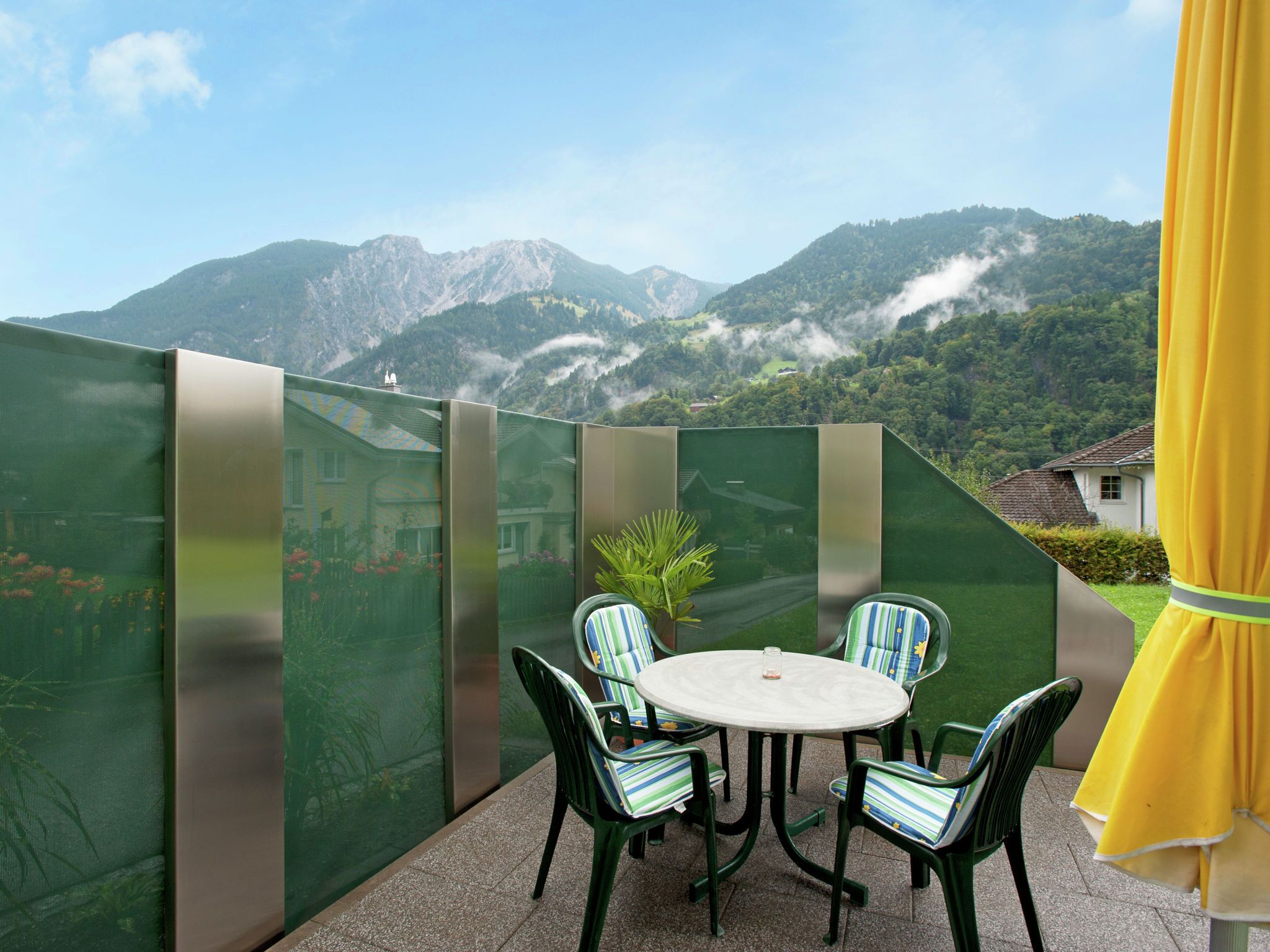 Apartment | Balkon