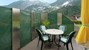 Unclassified image, 2 of 32, button - Charming Apartment Near Ski Area in Vandans (Vandans)