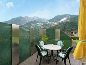 Apartment | Balcony