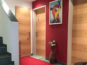 Reception - Modern Apartment in Tyrol Near Ski Area (Ischgl)