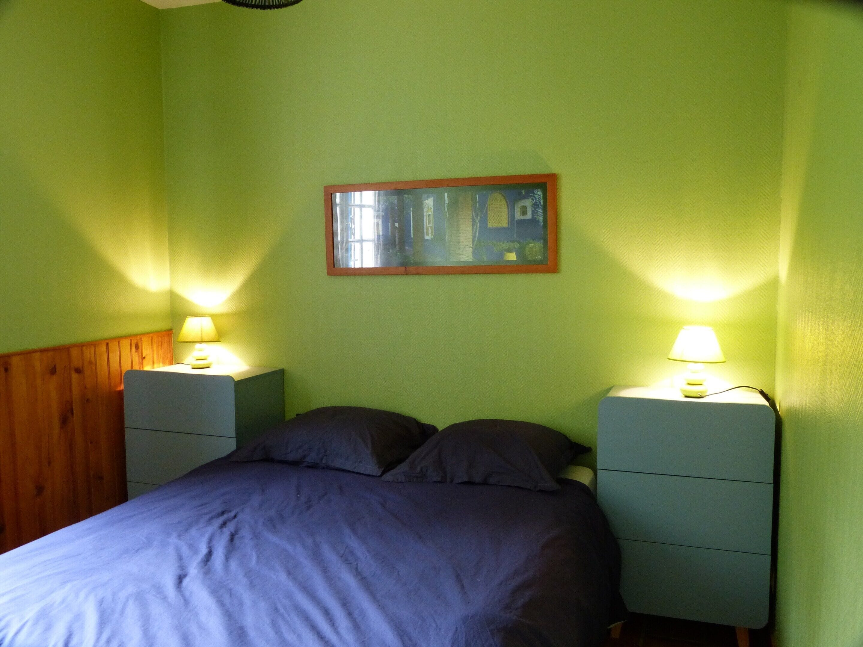 House | 2 bedrooms, individually furnished, bed sheets