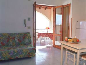 House | Living room