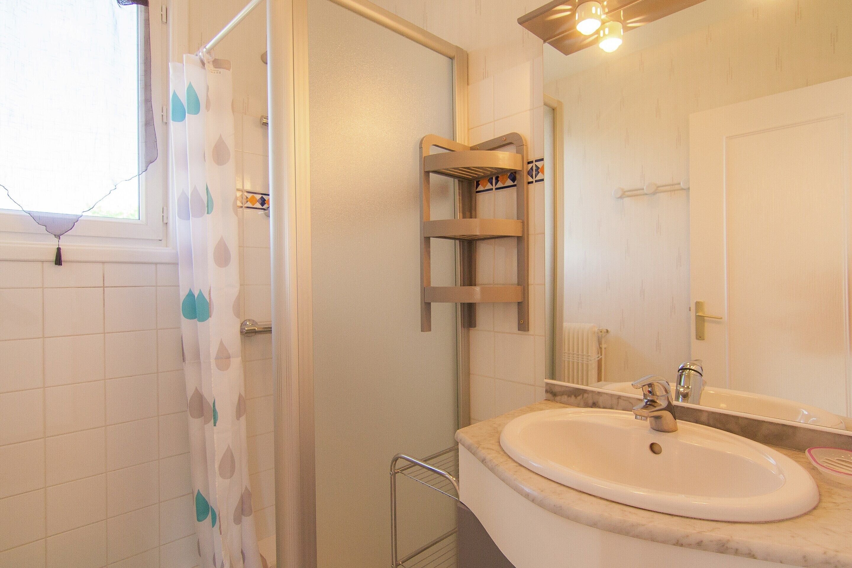 House | Bathroom
