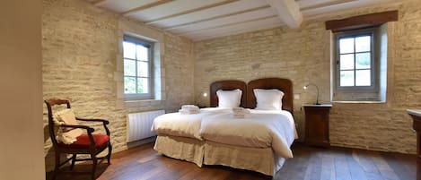 Maison | 6 chambres, ameublement personnalisé, draps fournis