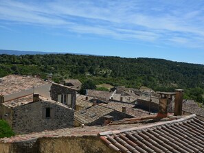 Exterior - Luxurious Villa With Heated, Private Pool and Panoramic Views of the Luberon (Murs)