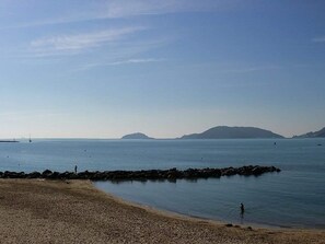 Rumah | Pemandangan dari properti