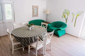 Living room - Apartment in Seline by the Sea (Starigrad)