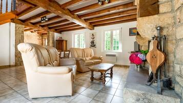 House | Living room