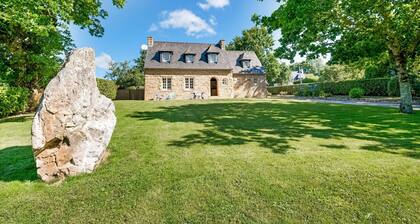 Coastal Home in Logonna-daoulas