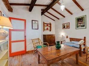 House | Dining