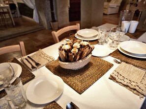 Dining - Villa at a Popular Place in Bevagna With Terrace & Garden (Bevagna)